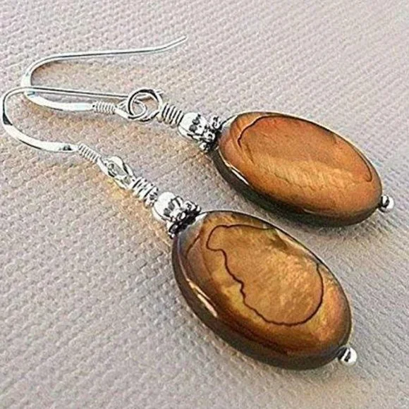 Mother Of Pearl Shell Earrings - Picture 3 of 5